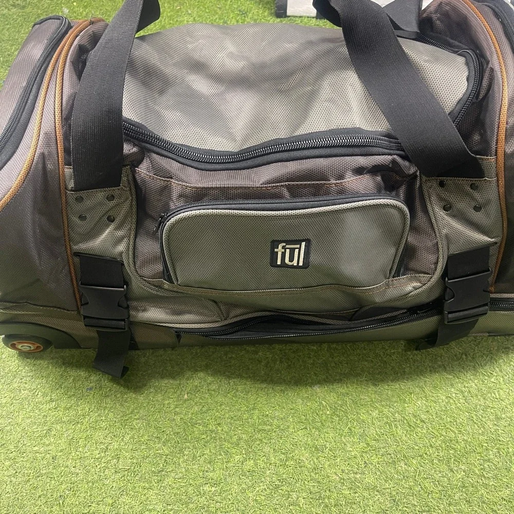 Ful Rolling Duffle Bag Large Brown Grey Workhorse 30 inch Wheeled Travel Luggage